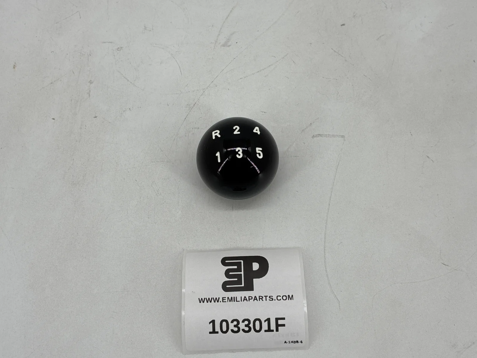 103301 FERRARI GEAR LEVER KNOB
