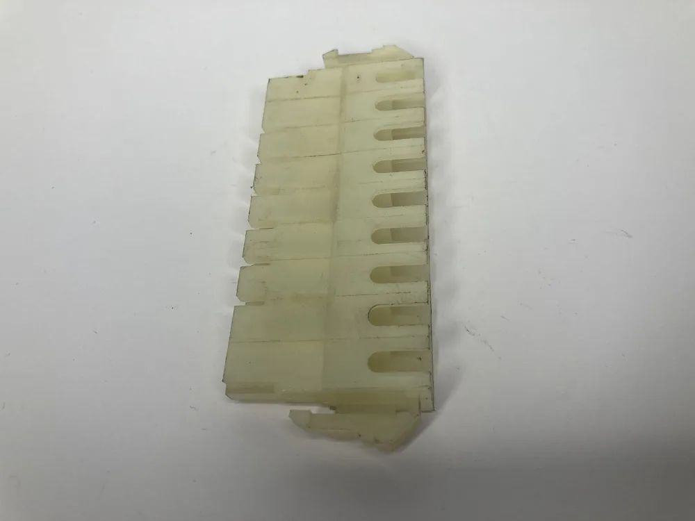 12281180 FERRARI CONNECTEUR 6