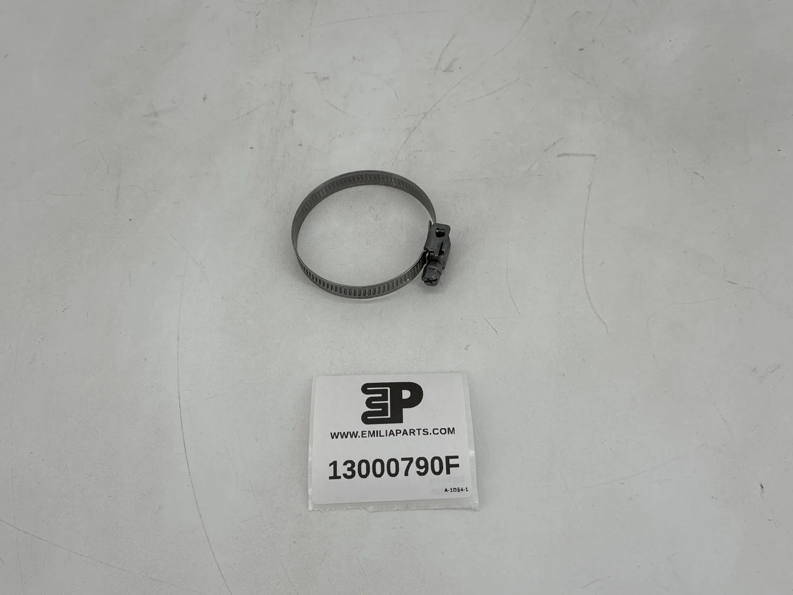13000790 FERRARI COLLARE A VITE D. 40-