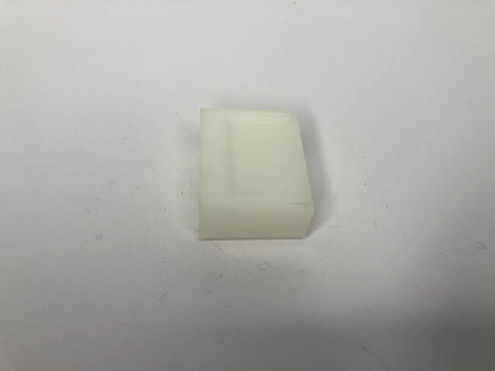 135324 FERRARI CONNECTEUR 2