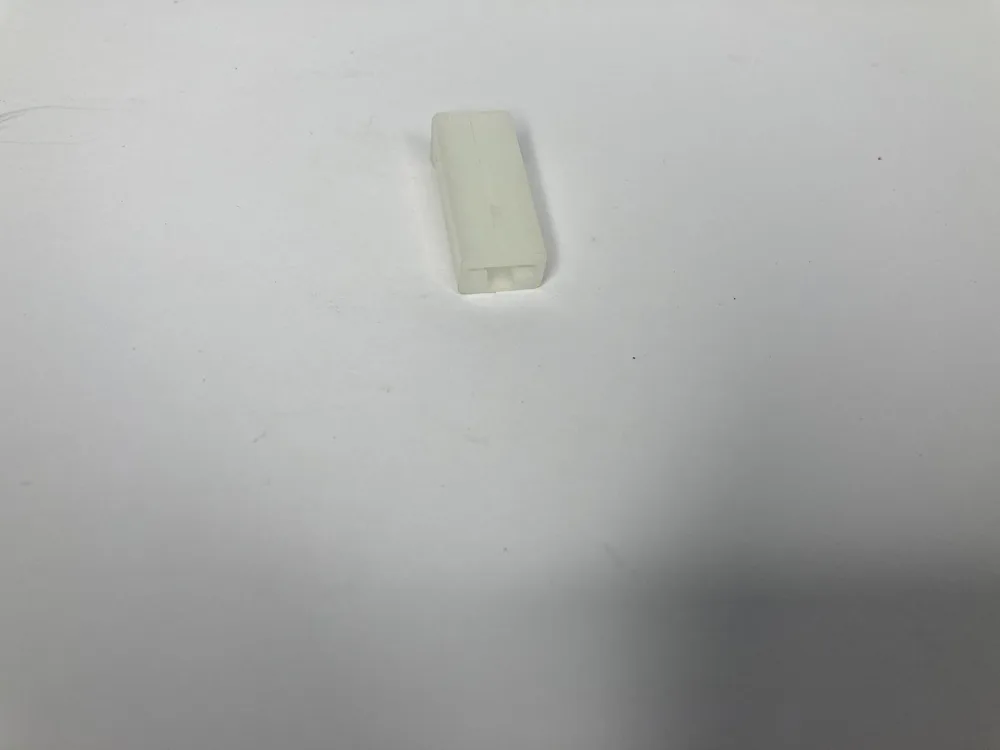135355 FERRARI CONNECTEUR 3