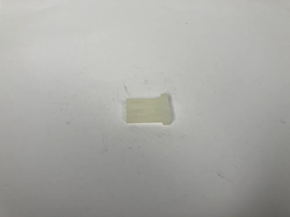 135382 FERRARI CONNECTEUR 2