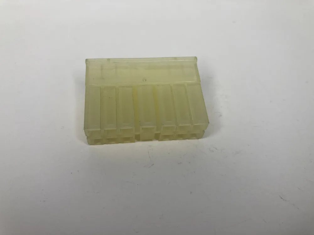 135397 FERRARI CONNECTEUR