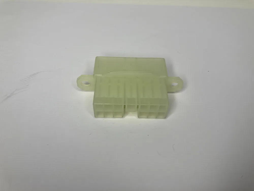 135398 FERRARI CONNECTEUR 3