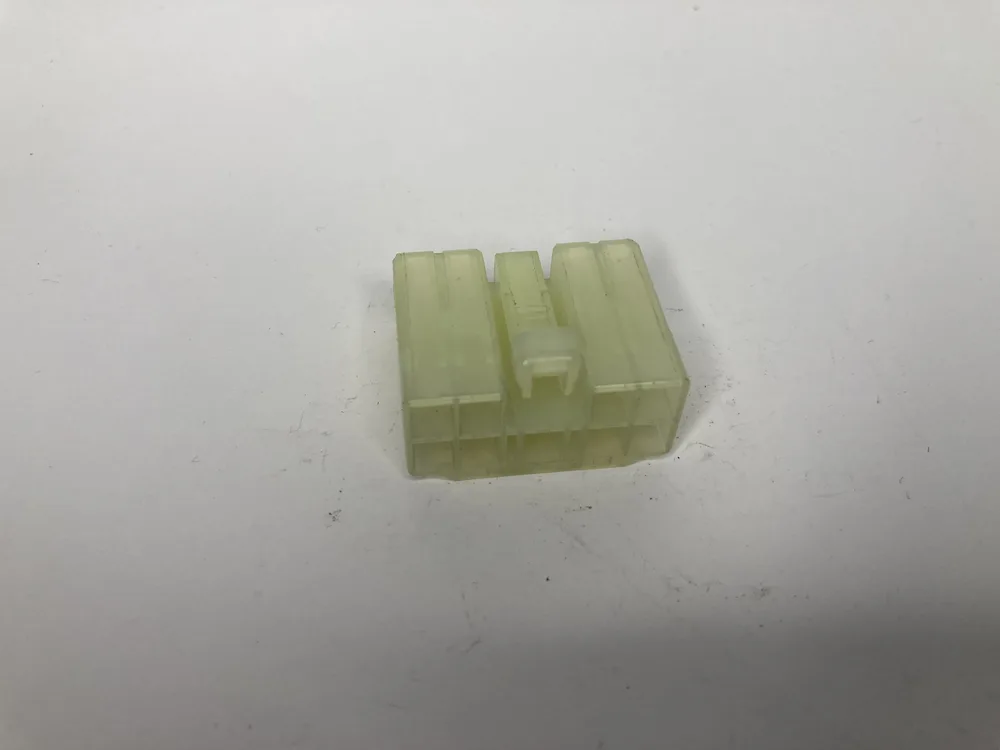 142652 FERRARI CONNECTEUR 2