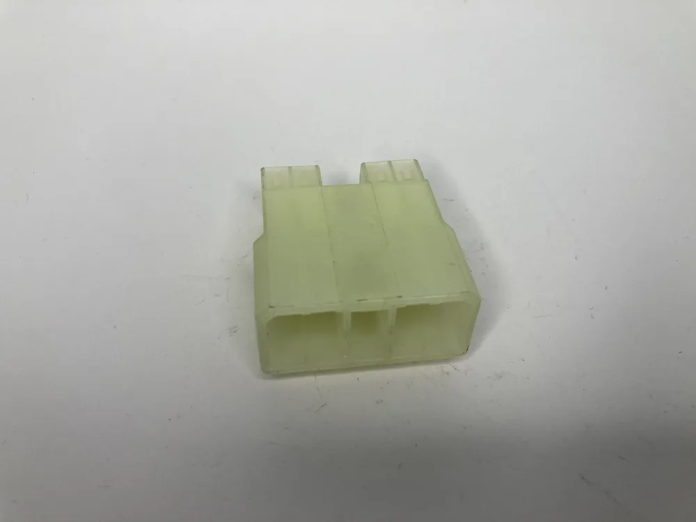 142653 FERRARI CONNECTEUR 4