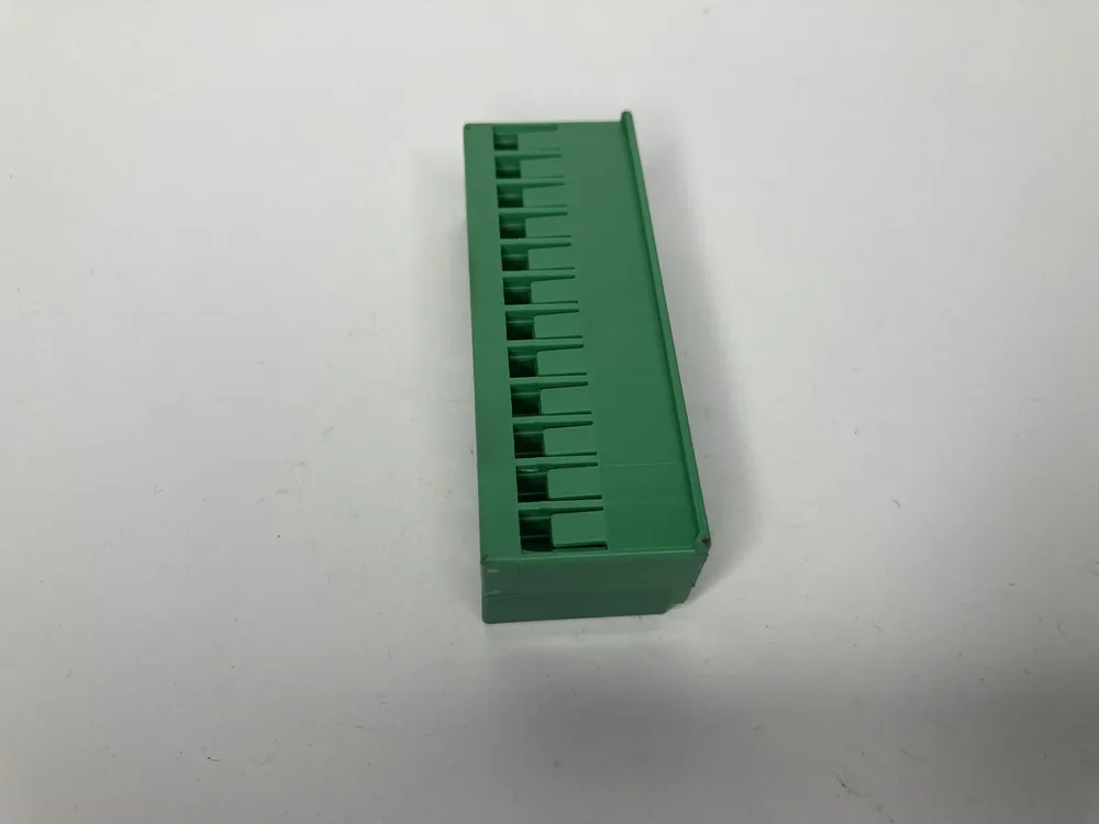 142671 FERRARI CONNECTEUR 3
