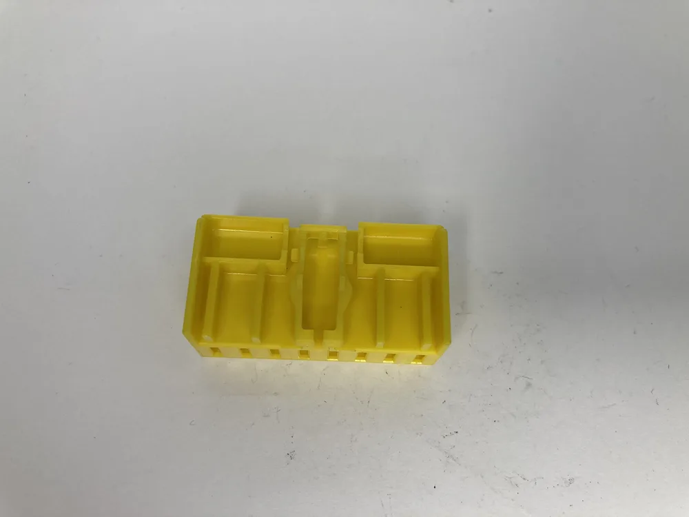 142707 FERRARI CONNECTEUR 2