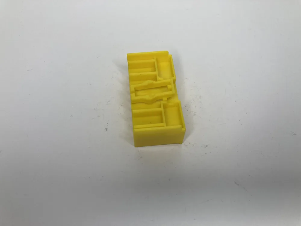 142707 FERRARI CONNECTEUR 3