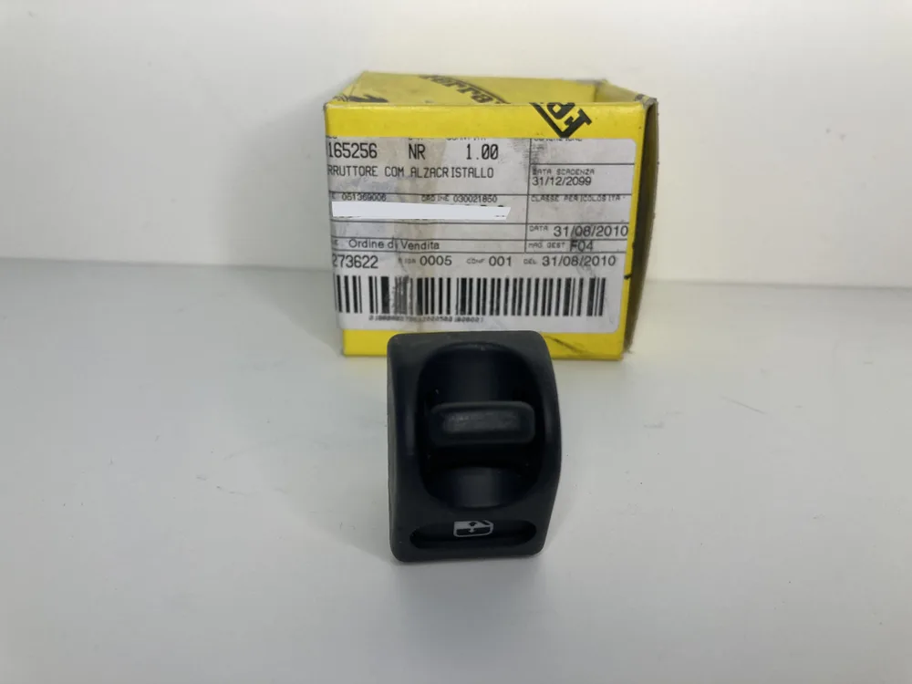 165256 FERRARI BOUTON LEVE VITRE 6