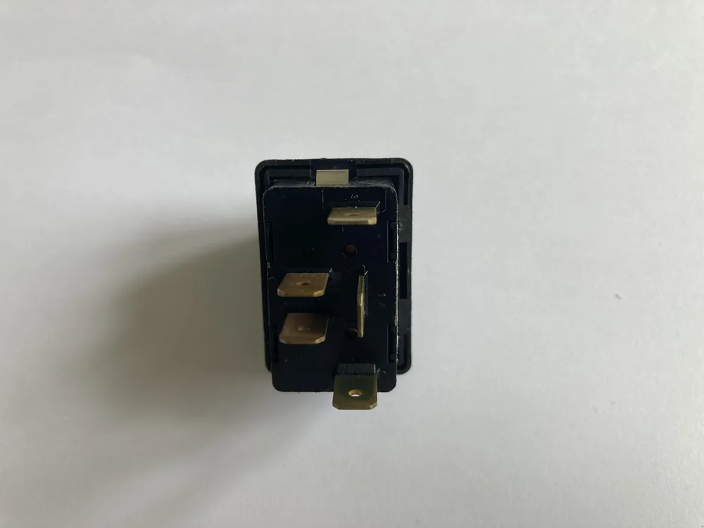 165257 FERRARI INTERRUTTORE COM.ALZACRISTAL 3