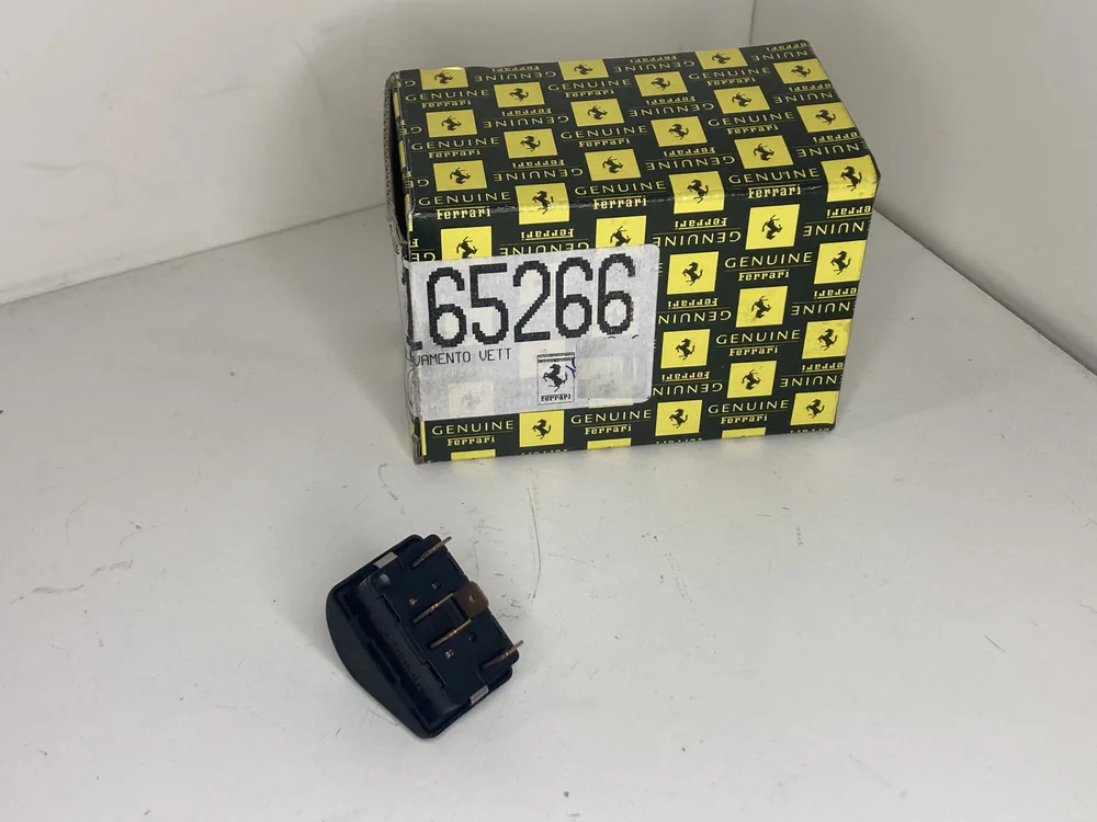 165266 FERRARI PULSANTE COM.SOLLEVAMENTO V 2