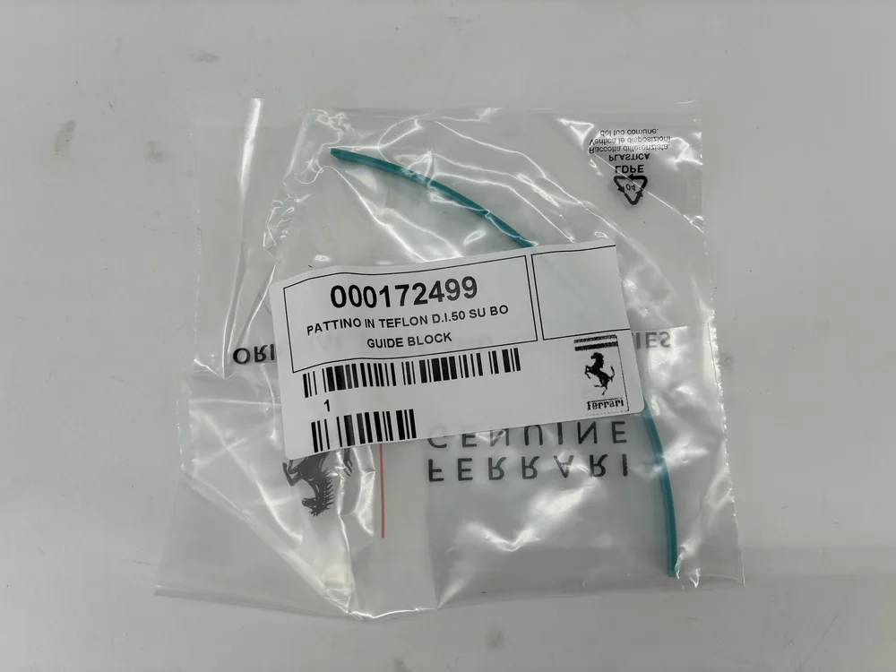 177784 FERRARI KIT BUTEE EMBRAYAGEContient : but 15