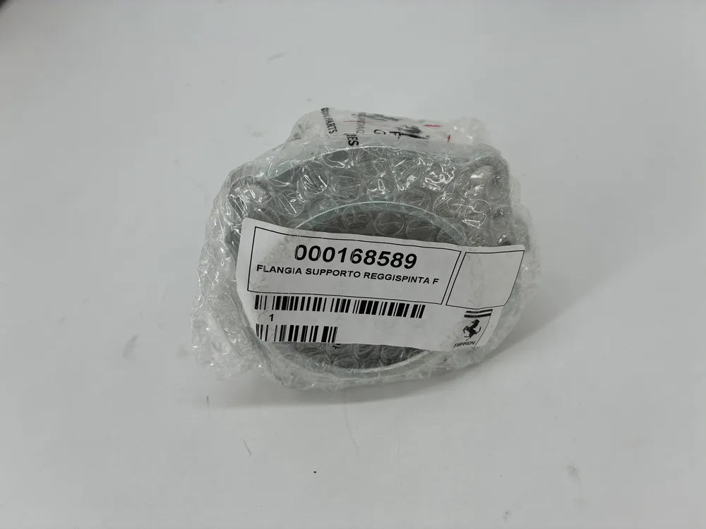 177784 FERRARI KIT BUTEE EMBRAYAGEContient : but 2