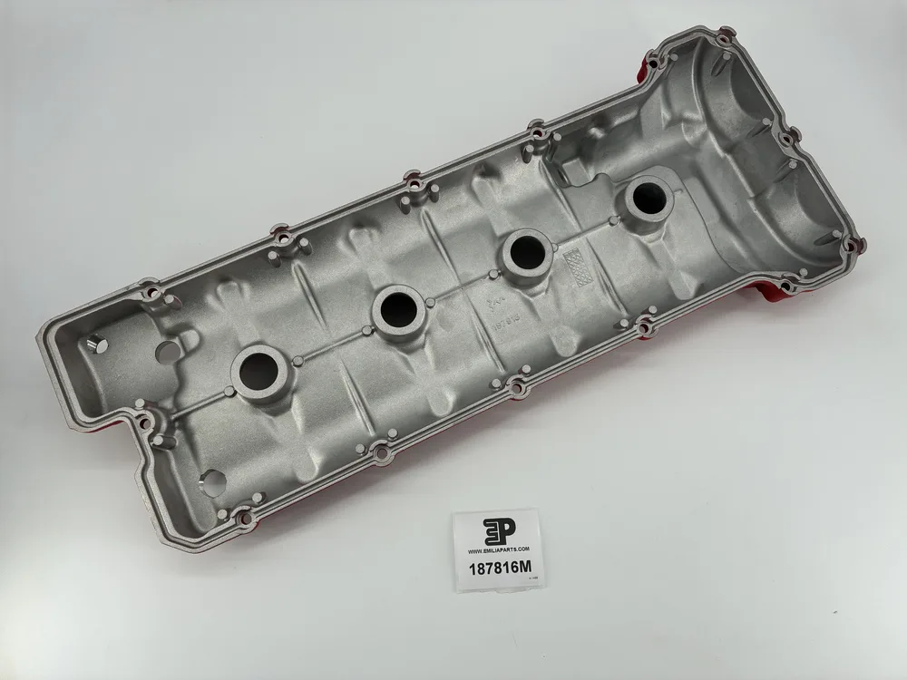 187816 MASERATI LH CYLINDER HEAD COVER 3