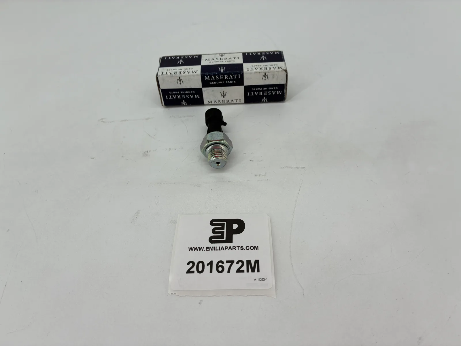 201672 MASERATI OIL PRESSURE TRANSMITTER. 2