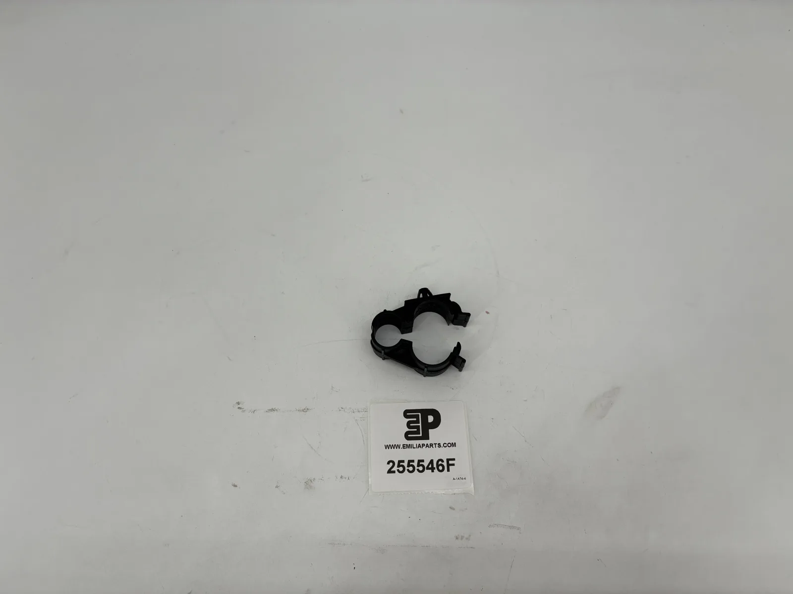 255546 FERRARI CLIP 2