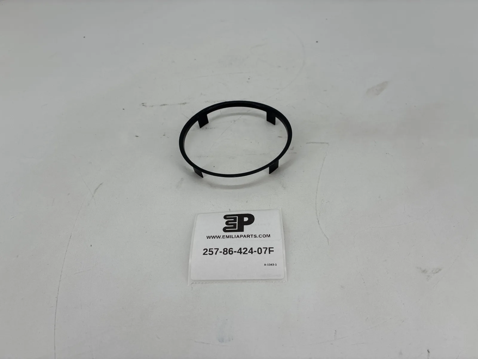 2578642407 FERRARI ANNEAU FIXATION AERATEUR 2