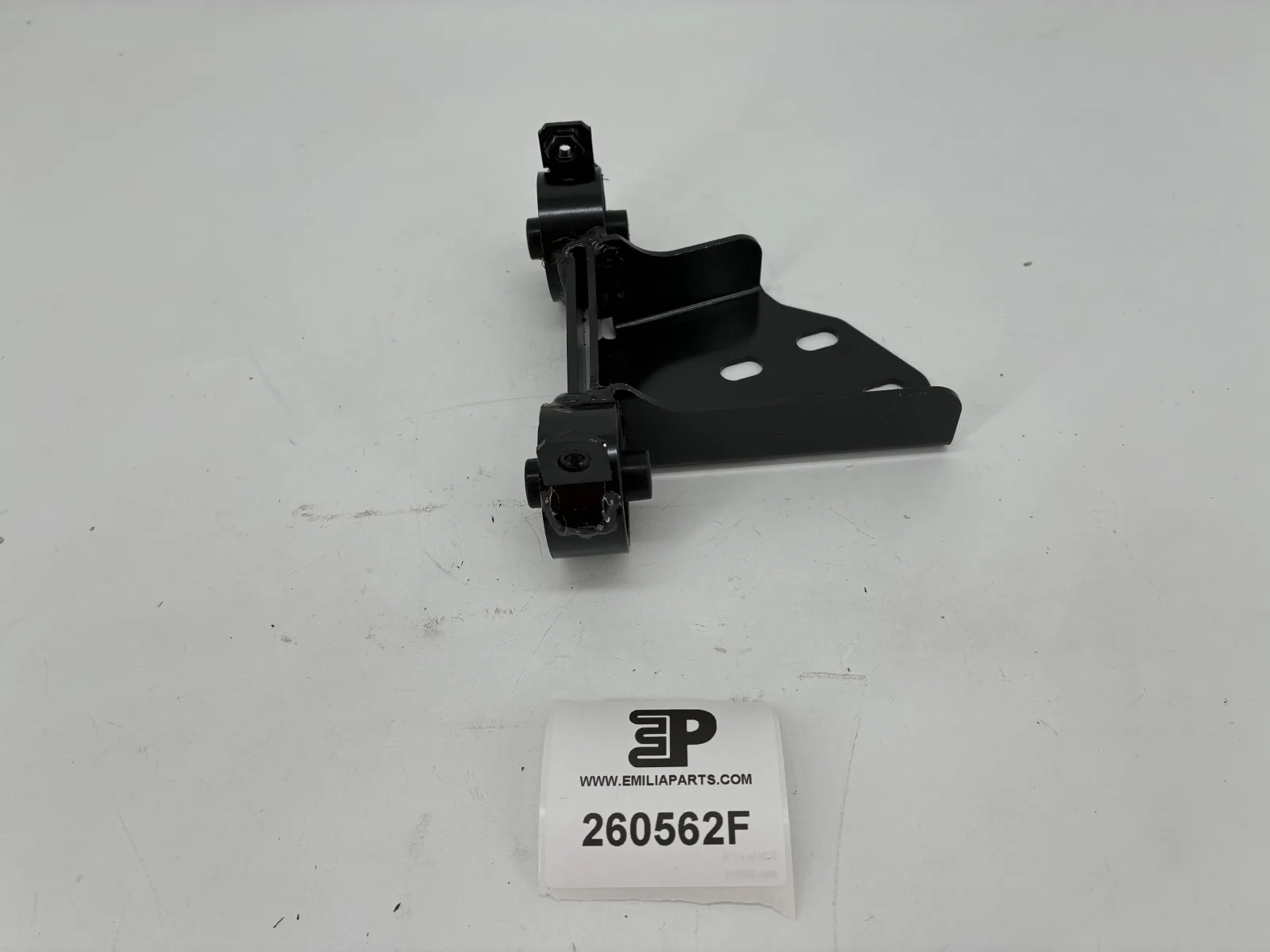 260562 FERRARI STAFFA SX CPL DI TAMPONI 3