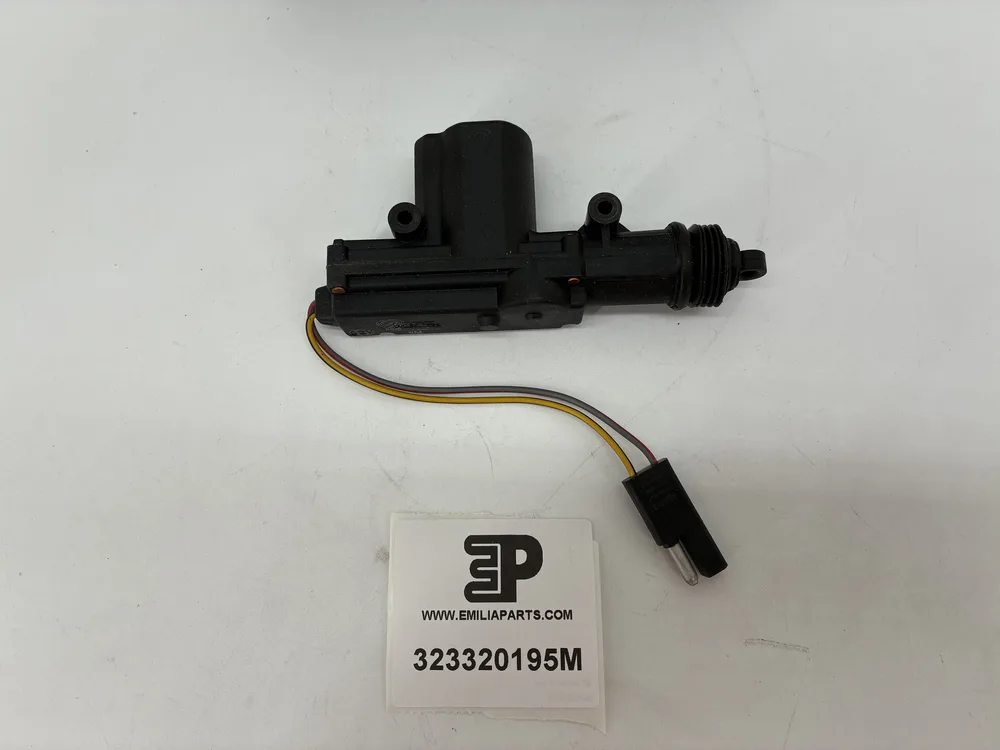 323320195 MASERATI ATTUATORE PORTA POST.90951.* 2