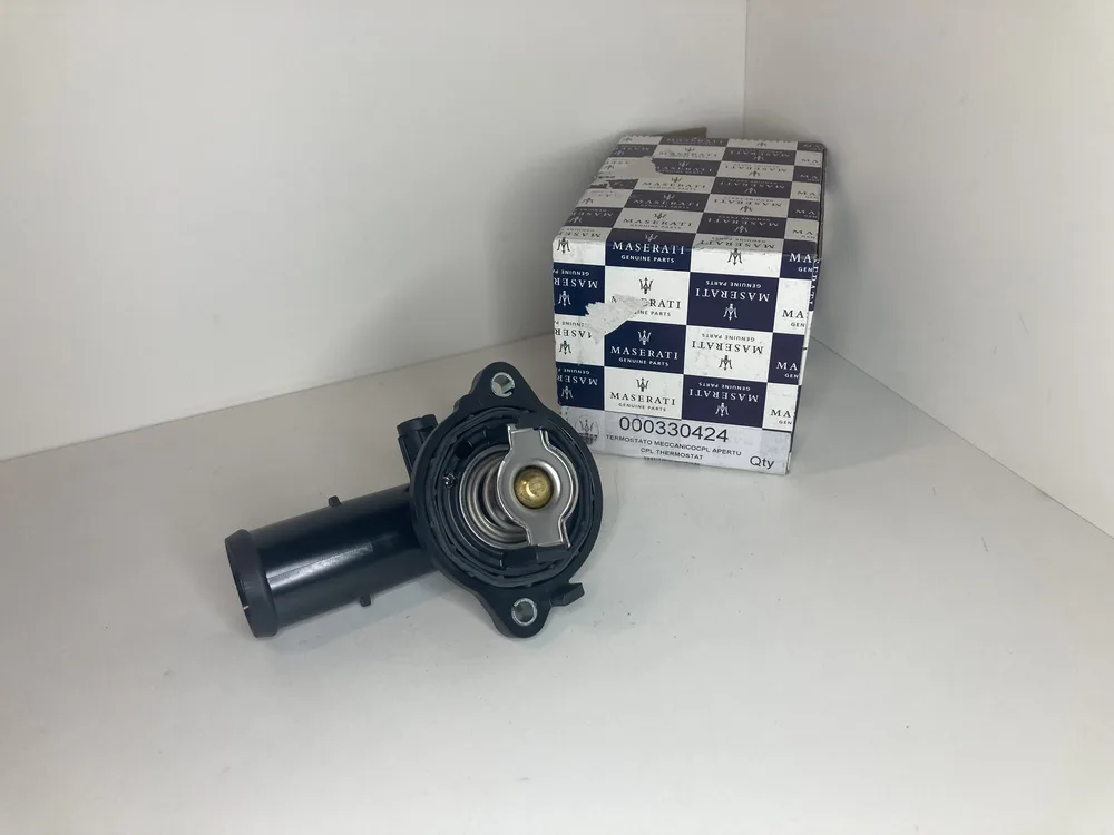 330424 MASERATI THERMOSTAT COMPLET
