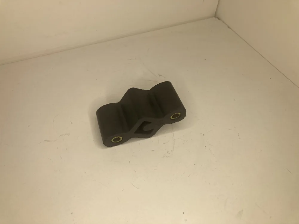 369000130 MASERATI SUPPORT ECHAPPEMENT 2