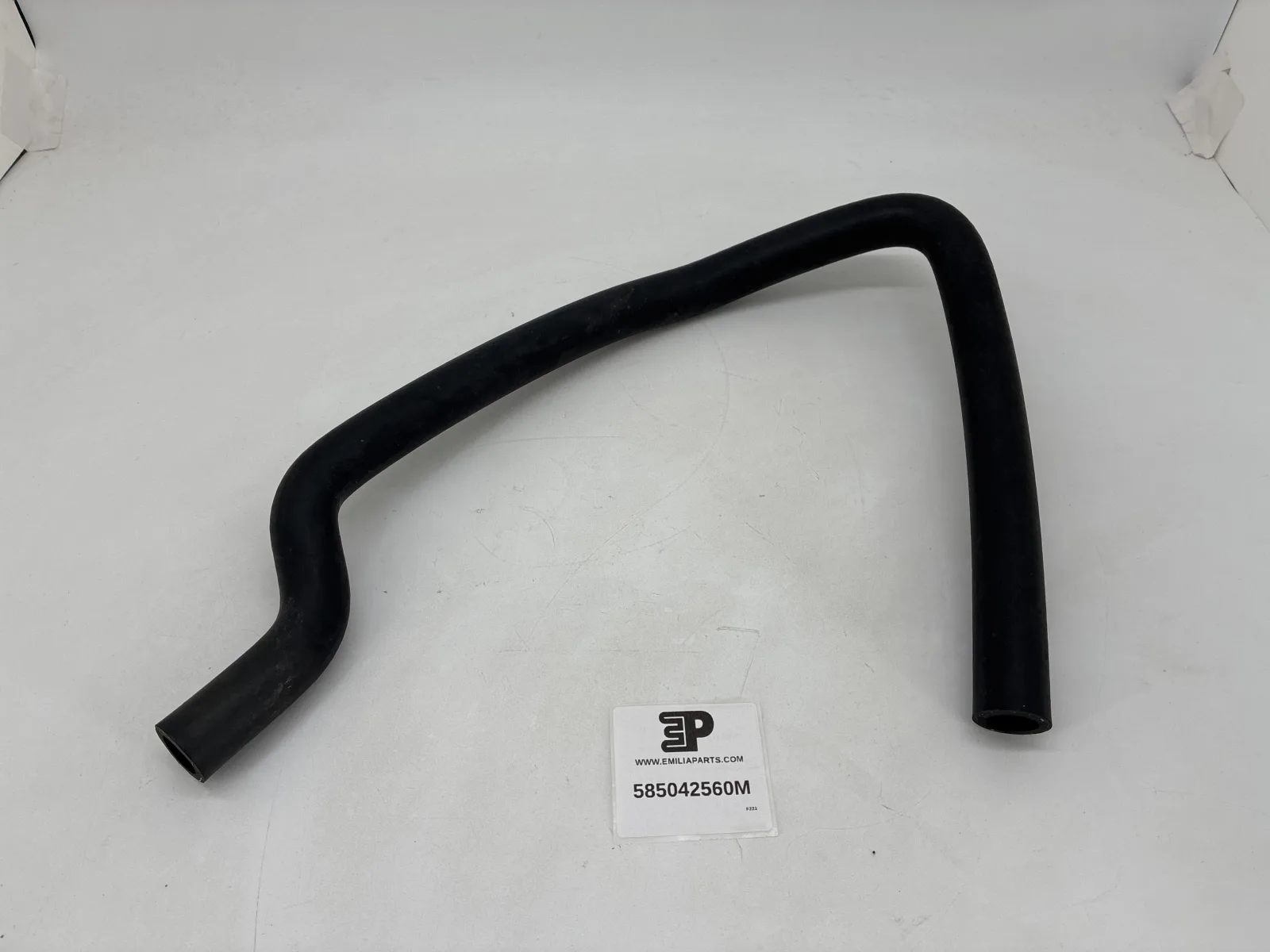 585042560 MASERATI WATER RETURN SLEEVE FROM HE
