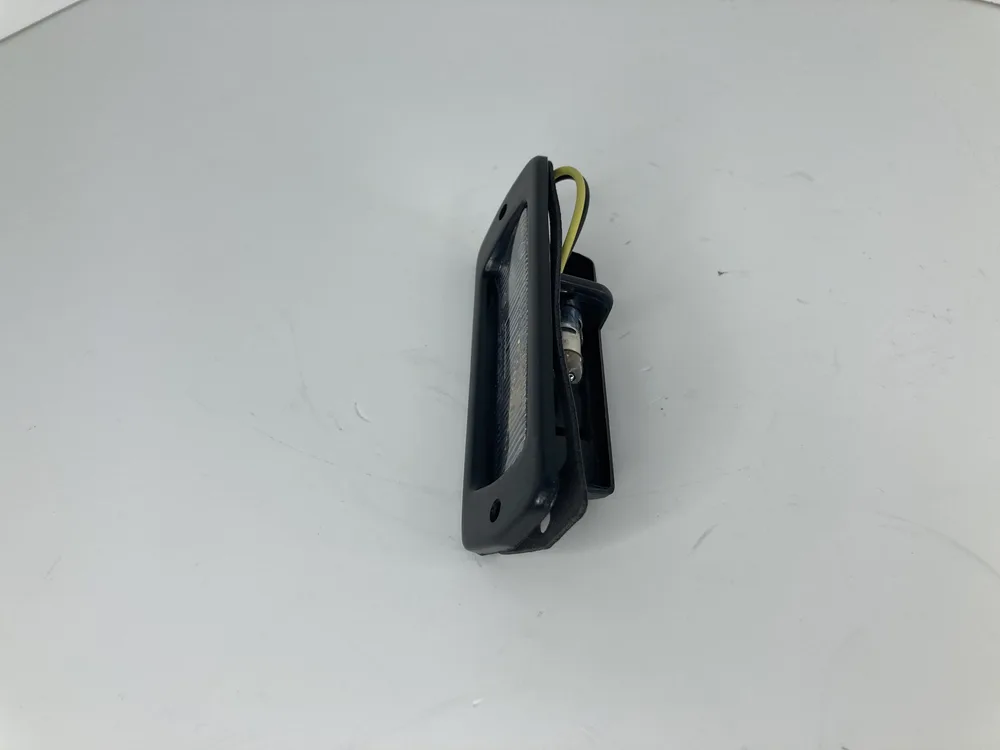 61646900 FERRARI ECLAIREUR DE PLAQUE 6