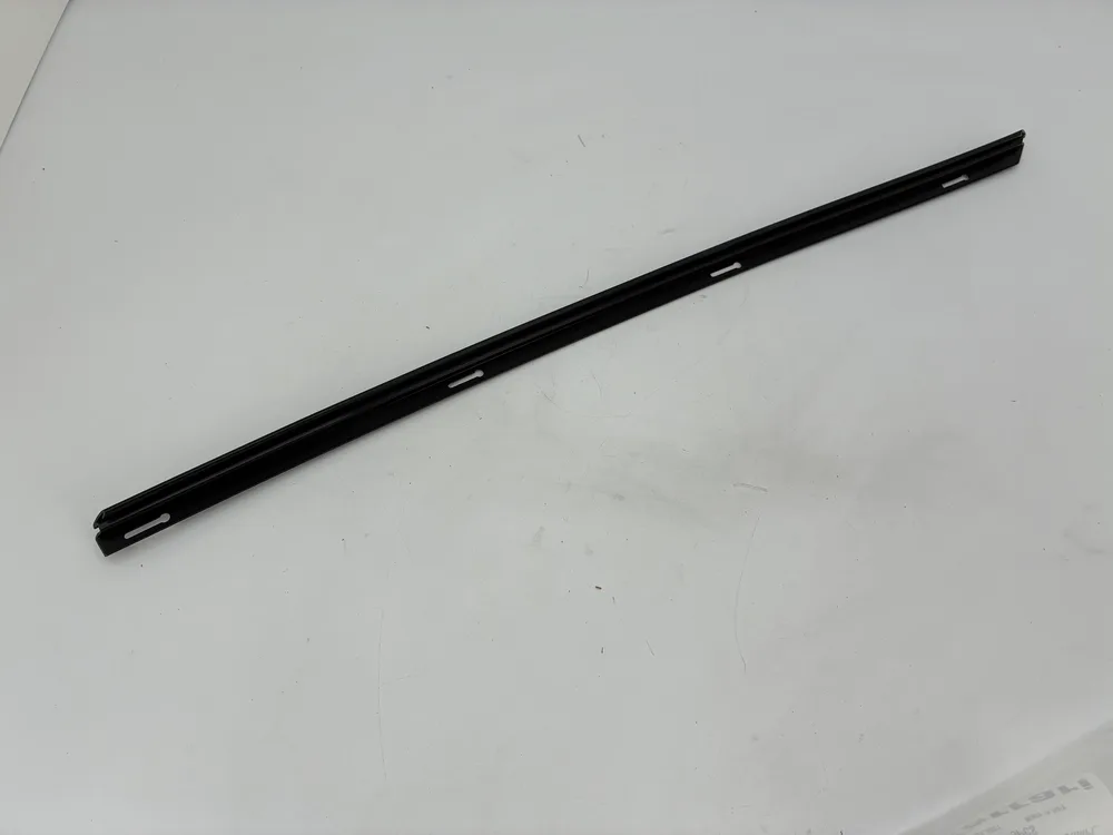 65791100 FERRARI MOULURE D. COMPLETE 3