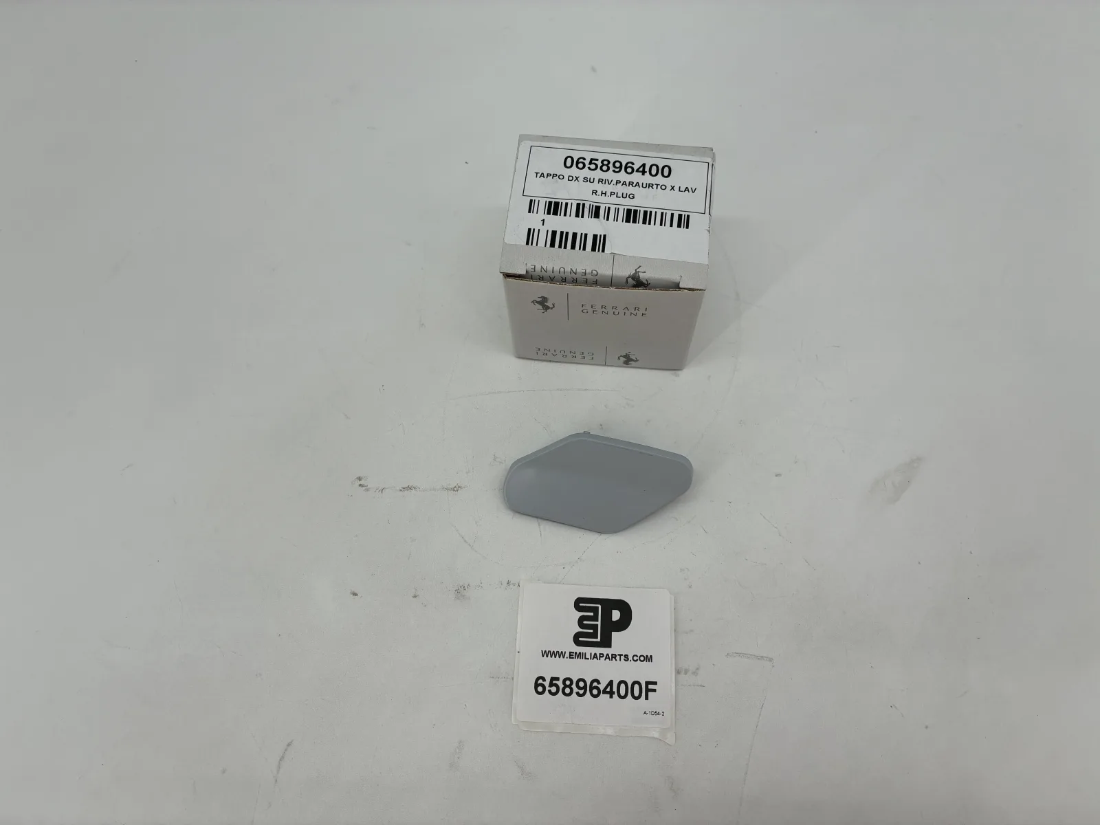 65896400 FERRARI R.H.PLUG