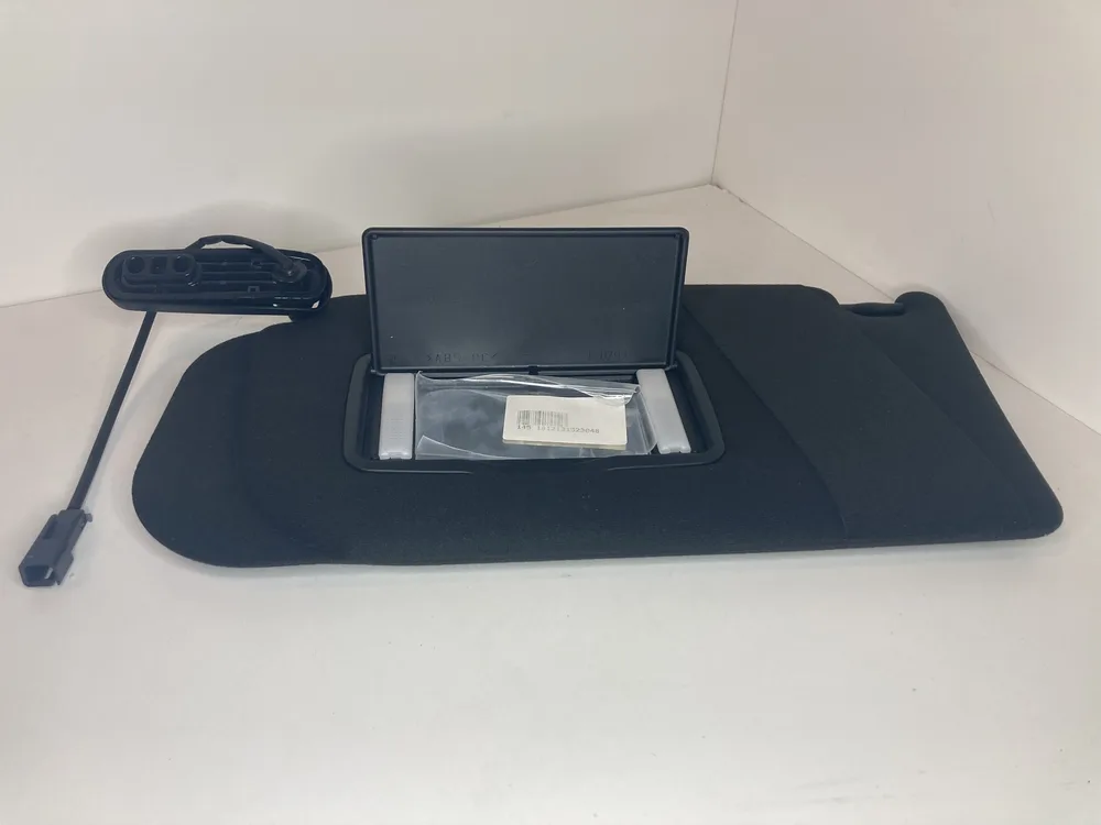 66516000 MASERATI LH SUNVISOR LHD BLACK