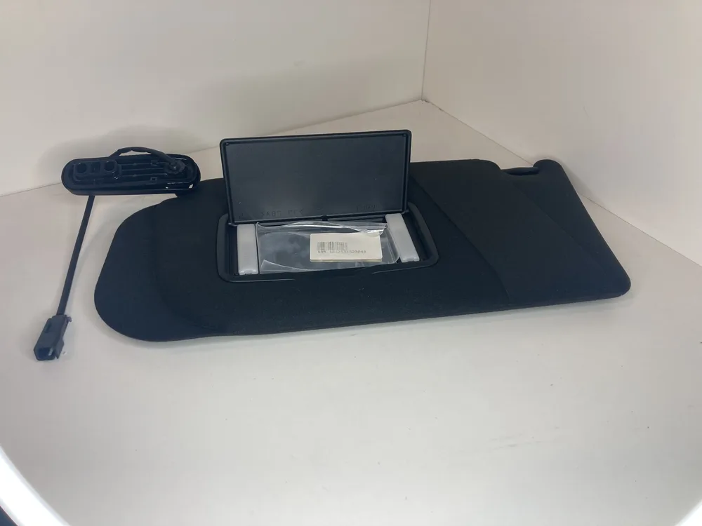 66516000 MASERATI LH SUNVISOR LHD BLACK 4
