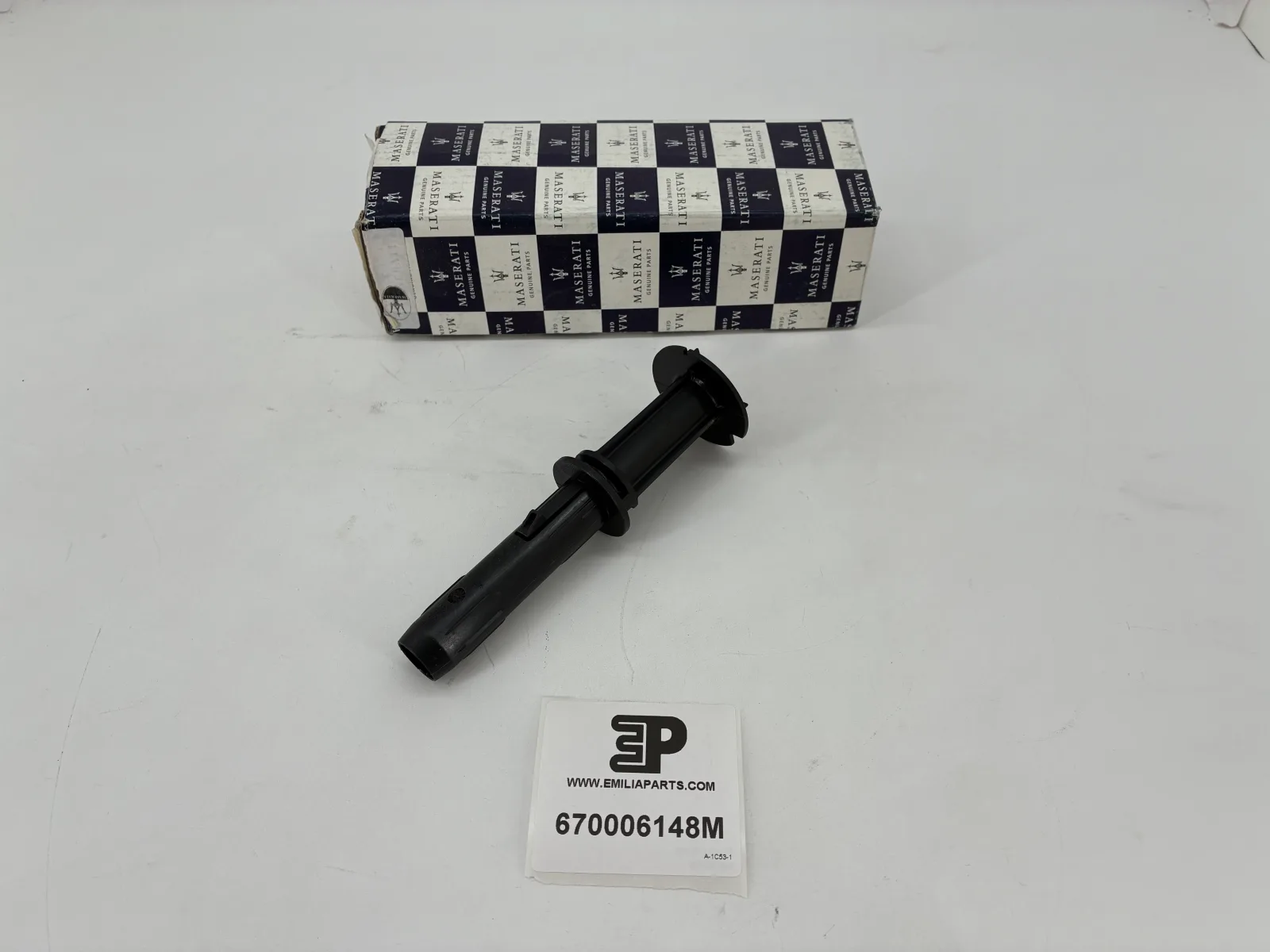 670006148 MASERATI DOUILLE GAUCHE APPUI-TÊTE