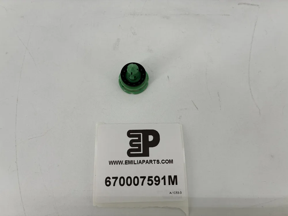 670007591 MASERATI GOUJON DE FIXATION *670106049* 3