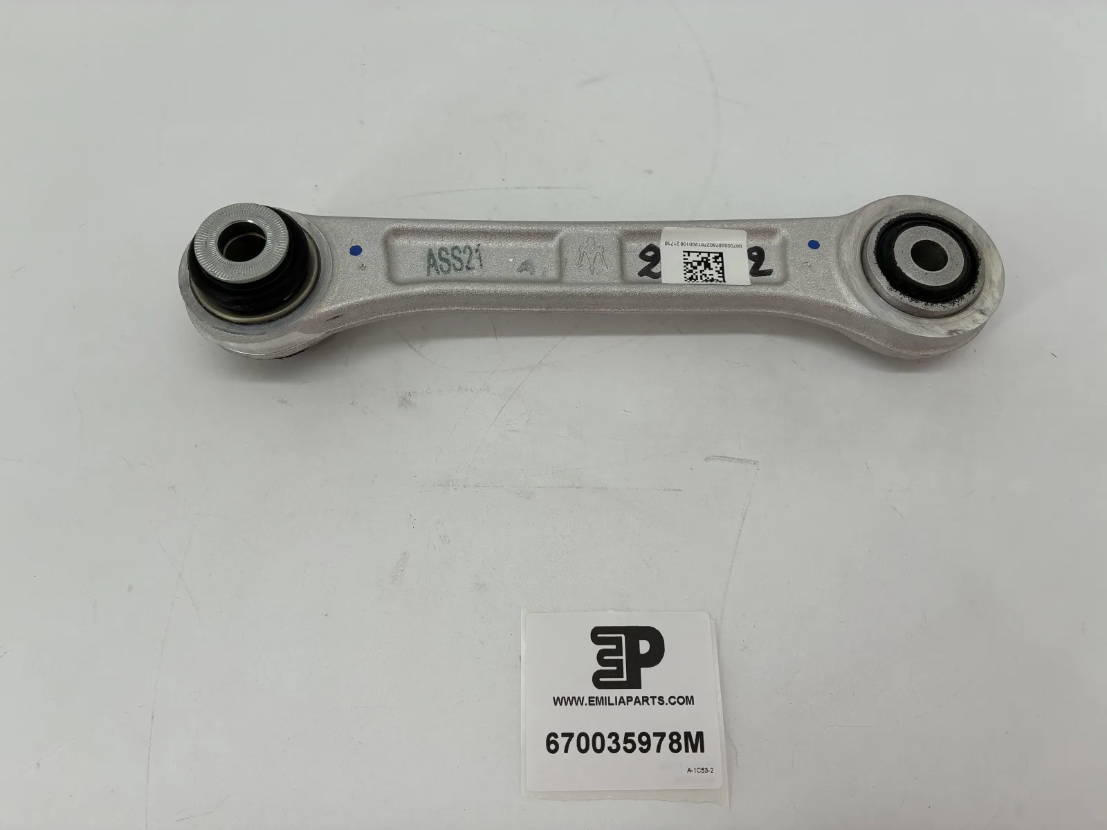 670035978 MASERATI CPL REAR BRACKET 3