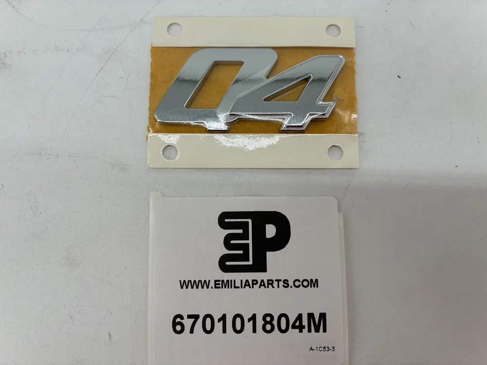 670101804 MASERATI REAR BADGE Q4 M161 2