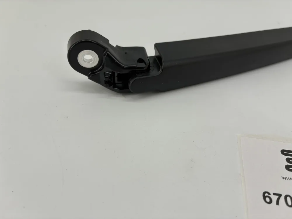 670157340 MASERATI LIFTGATE WIPER ARM 3