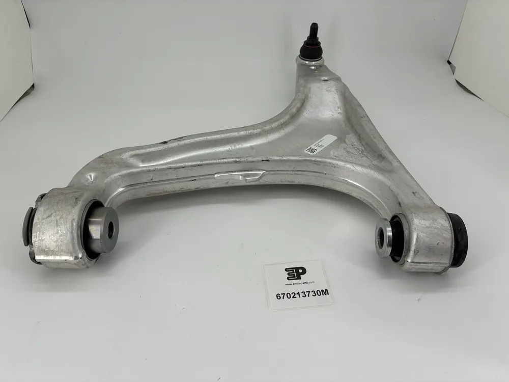 670213730 MASERATI LEVIER INFÉRIEUR AVANT GCHE CPL 4