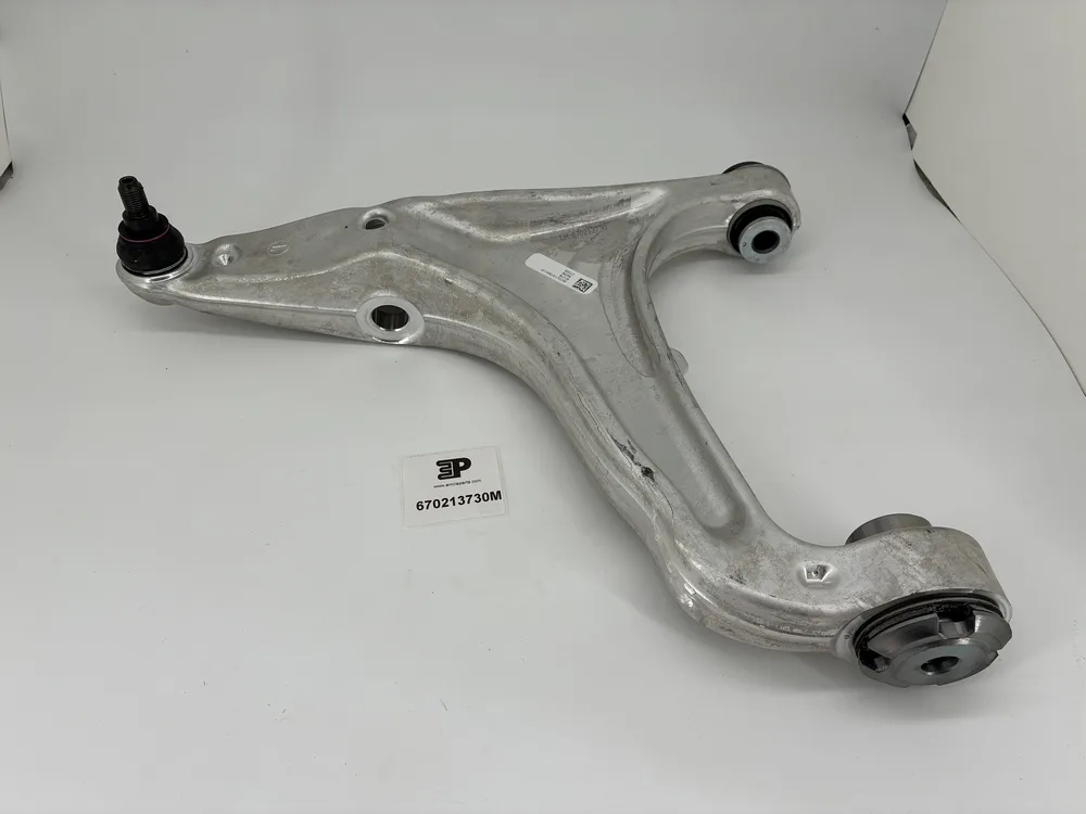 670213730 MASERATI LEVIER INFÉRIEUR AVANT GCHE CPL 5