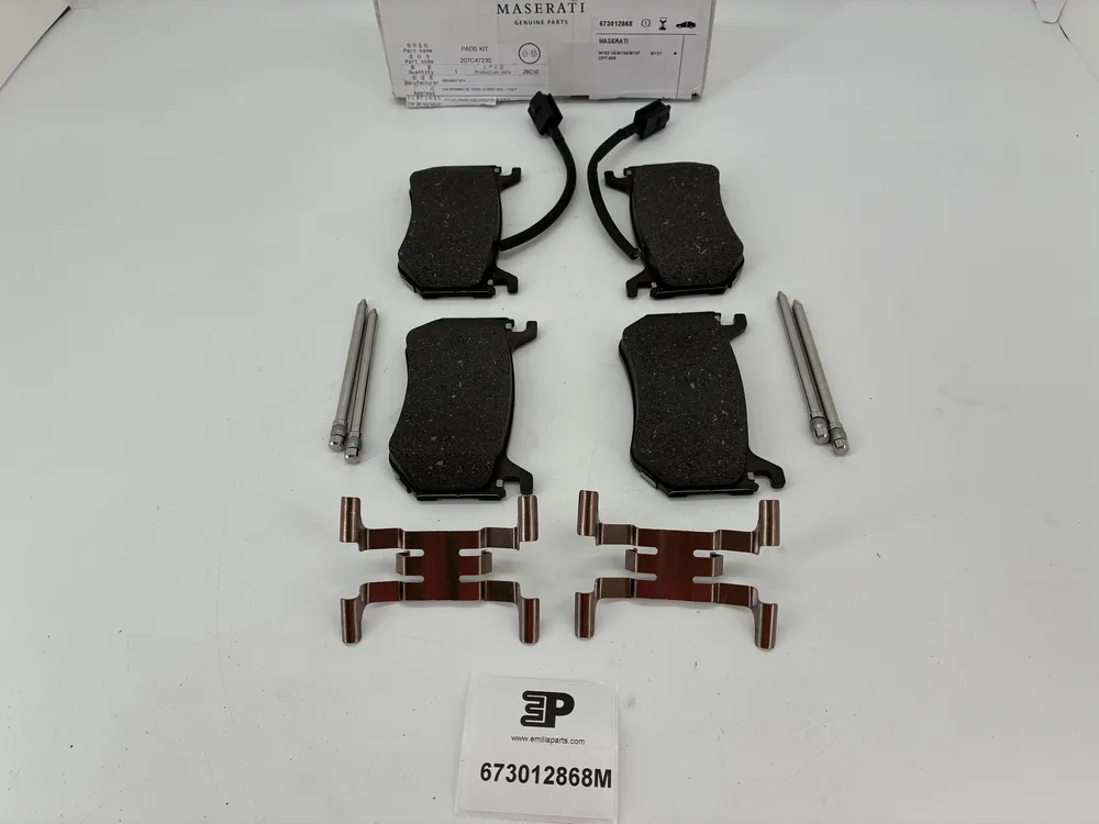 673012868 MASERATI KITŸREAR BRAKE PADS M182 V6 4