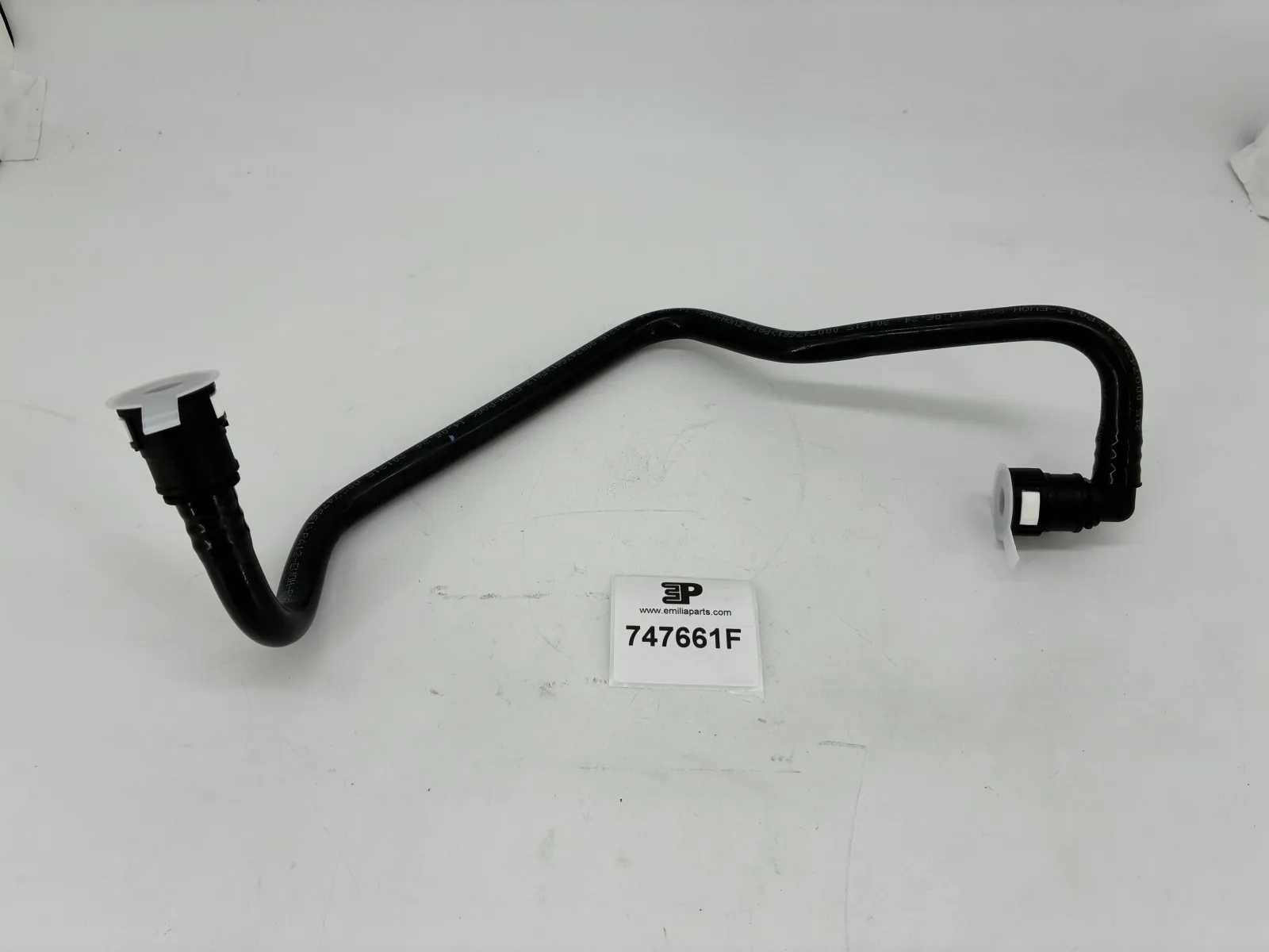 747661 FERRARI PIPE FROM INTAKE TO LH VENT 3