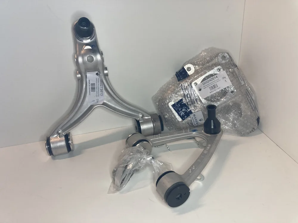 980139893 MASERATI FRONT RH SUSP.KIT M139/M145