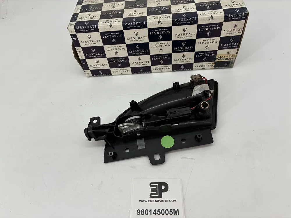 980145005 MASERATI CPL RH DOOR OPENING HANDLE 3