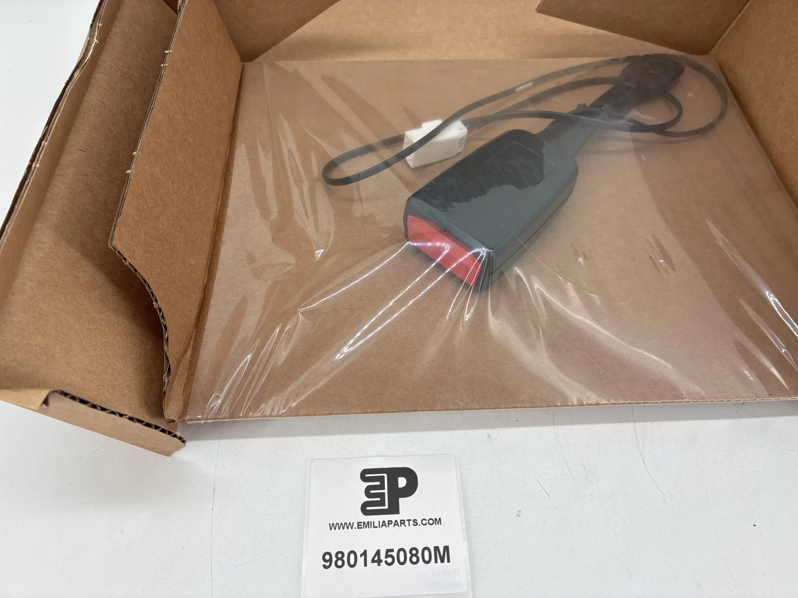 980145080 MASERATI FRONT SEAT BELT BRANCH 2