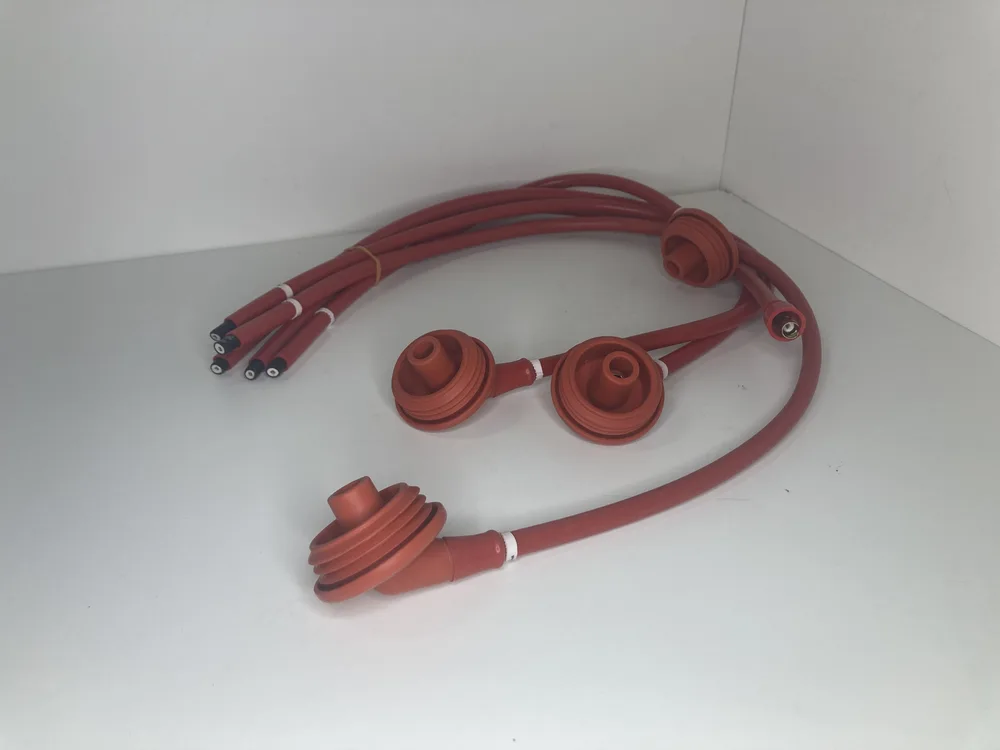 0005 EMILIA PARTS KIT FAISCEAU DALLUMAGE POUR FERRARI 308 / 328 (4 VALVE) ET FERRARI MONDIAL 3.2 (Contient 118826 / 118827 ) 3